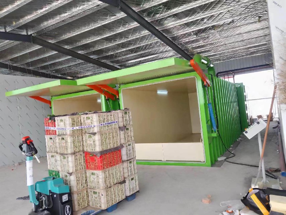 金秋時節(jié)，收獲的季節(jié)，有很多種菜的老板用了我們的真空預冷機，菜的品質(zhì)非常好，貨架期長，價格也賣得好，我們的真空預冷機也在源源不斷的發(fā)往全國各大蔬菜基地。